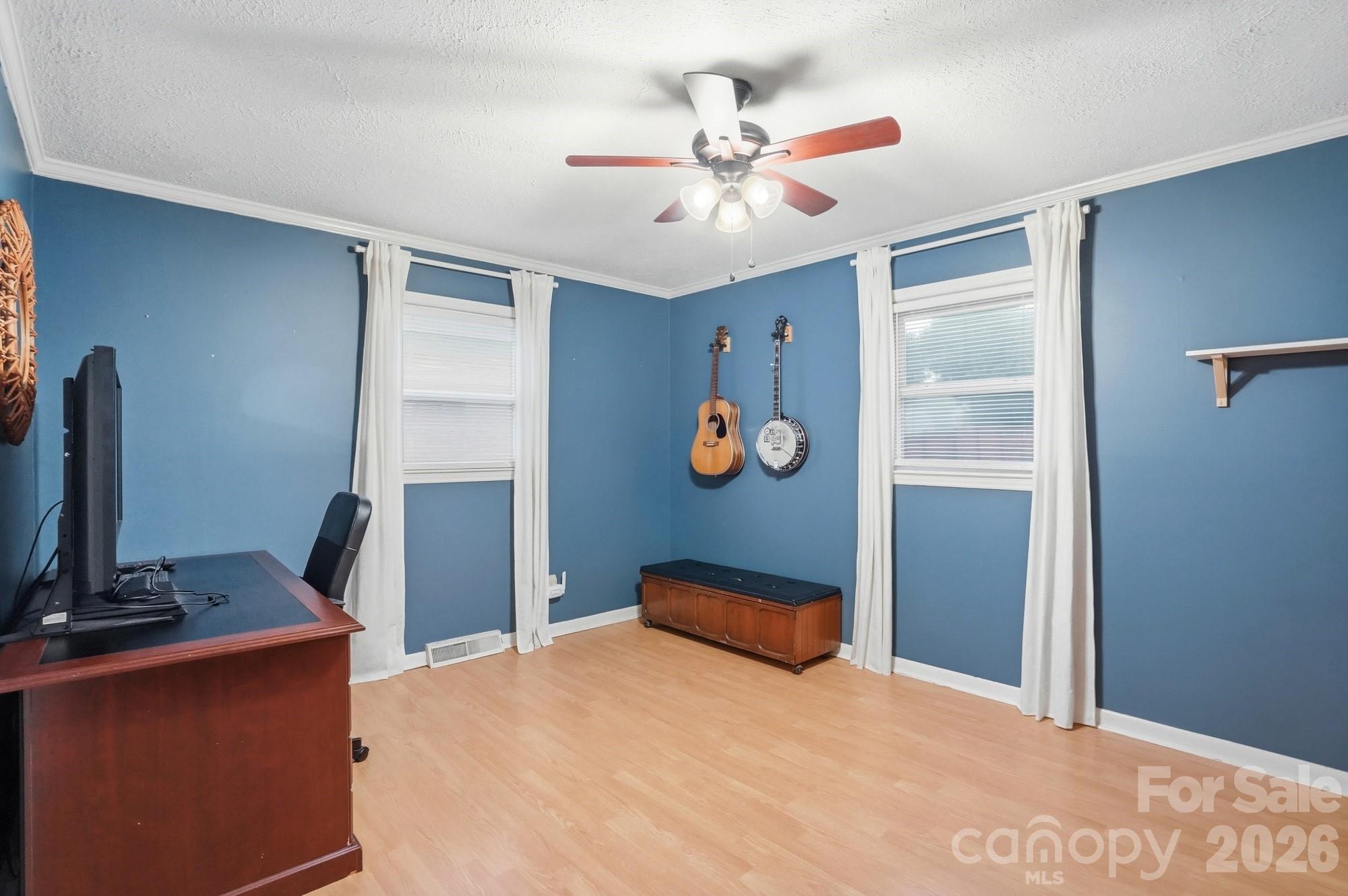 913 SW Gasser Drive SW — Concord