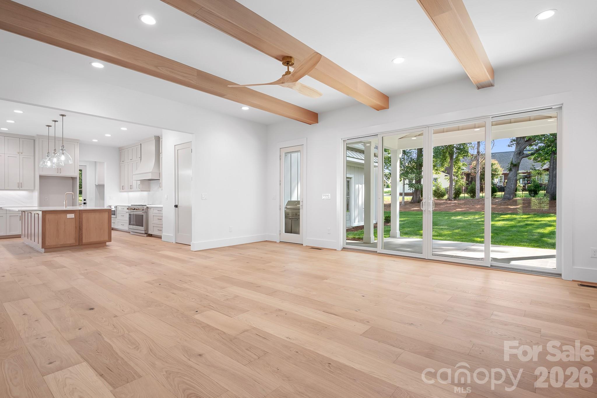 126 Manorly Lane — Mooresville