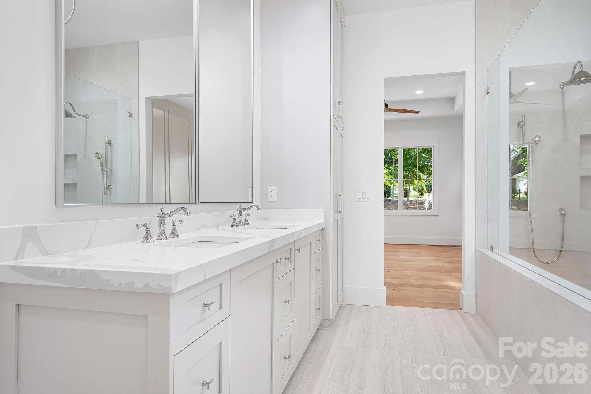 126 Manorly Lane — Mooresville