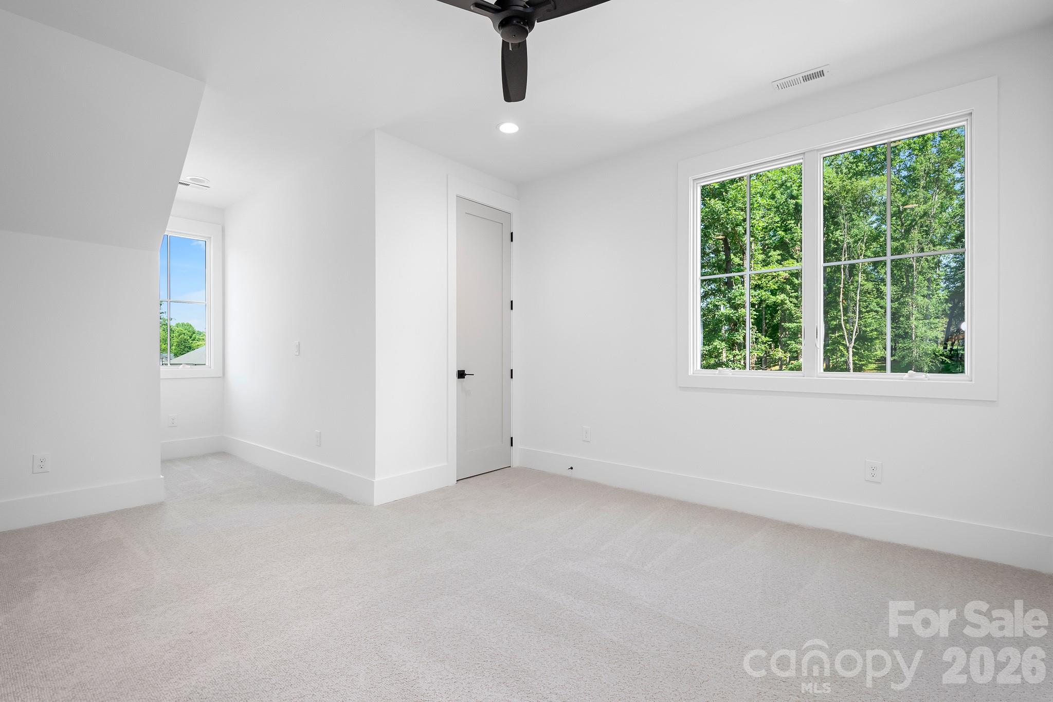 126 Manorly Lane — Mooresville