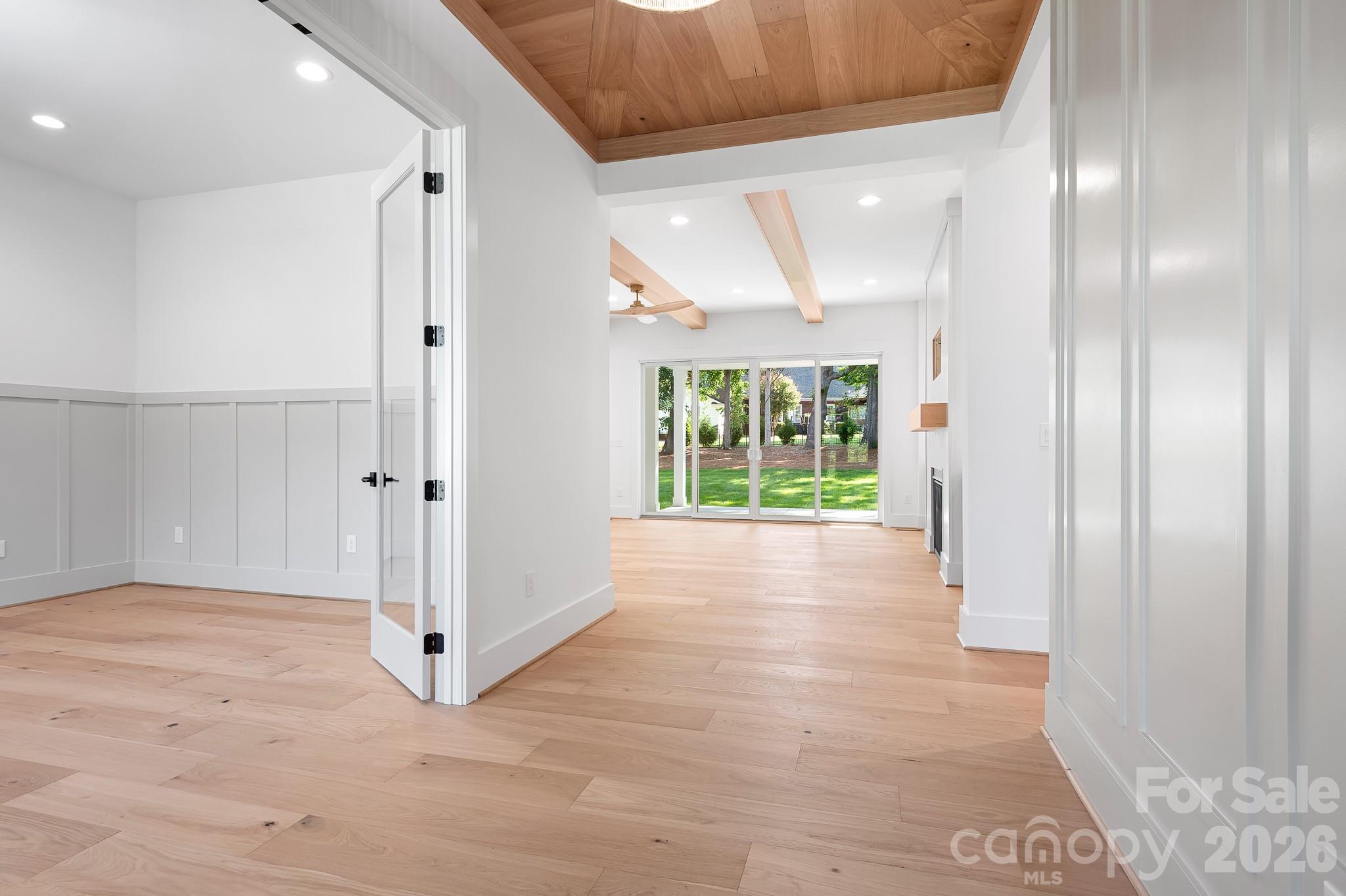 126 Manorly Lane — Mooresville