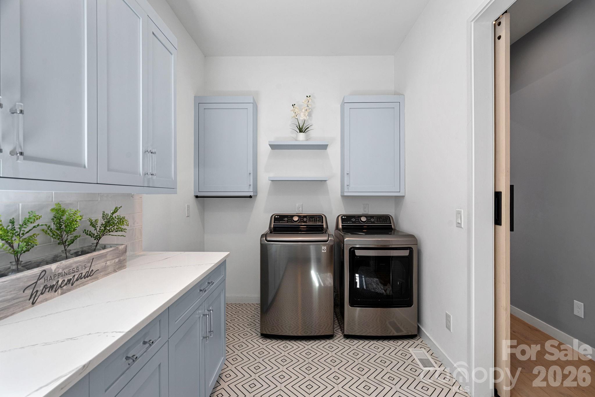 15600 Huntingtowne Village Road — Huntersville