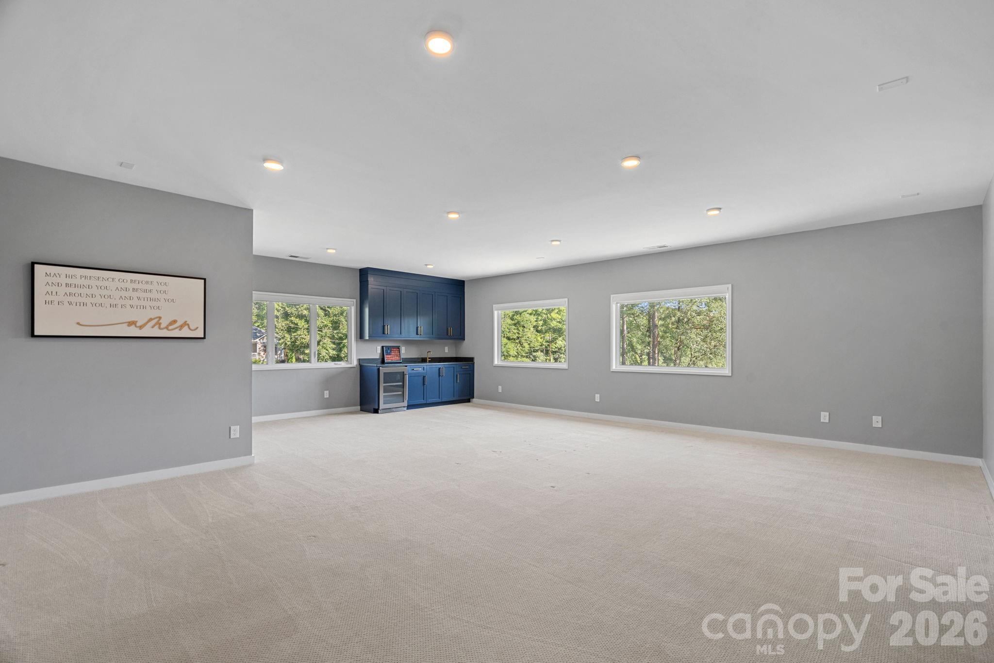 15600 Huntingtowne Village Road — Huntersville