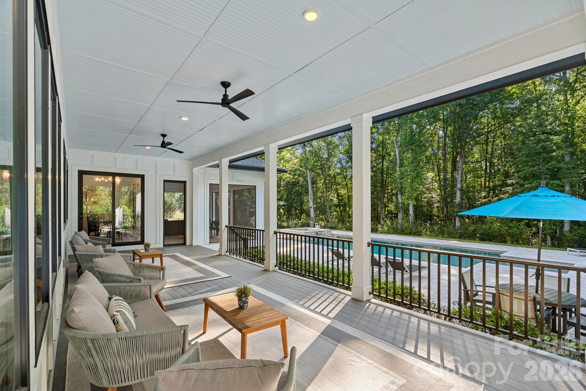 15600 Huntingtowne Village Road — Huntersville