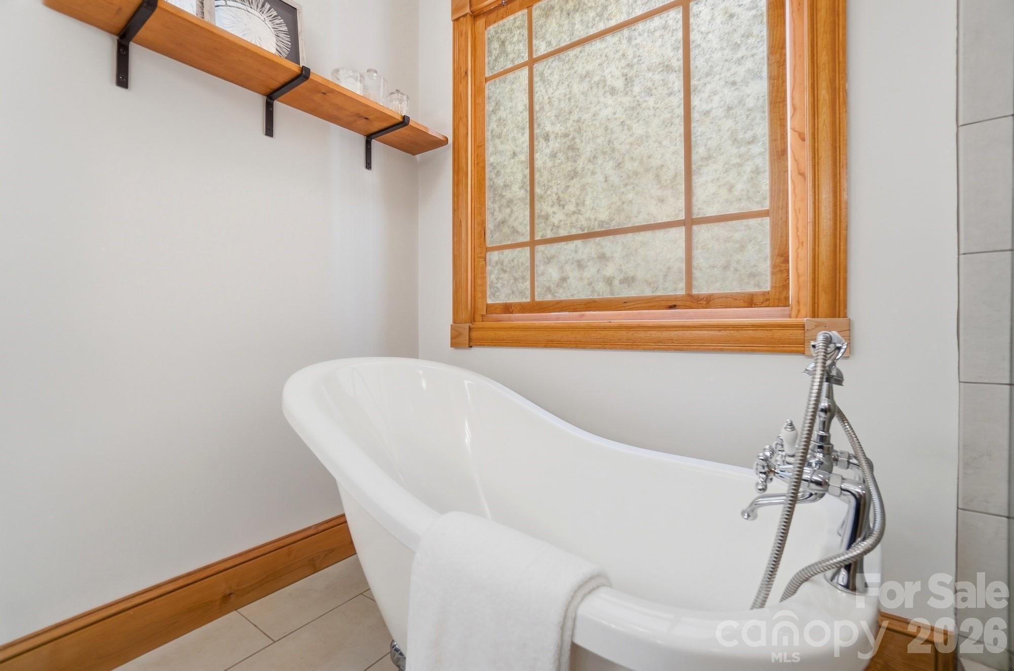512 Pump Jack Way — Waxhaw
