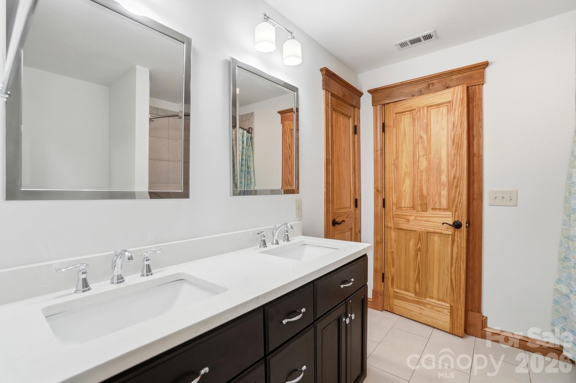 512 Pump Jack Way — Waxhaw