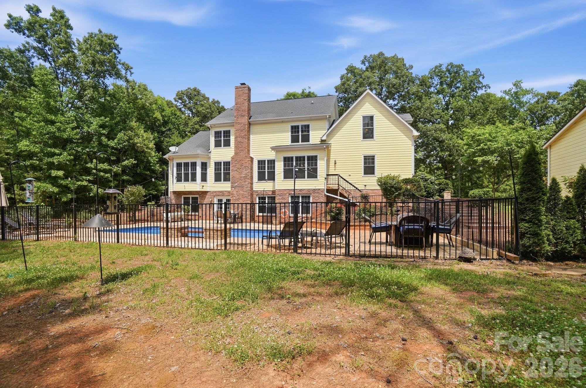 512 Pump Jack Way — Waxhaw