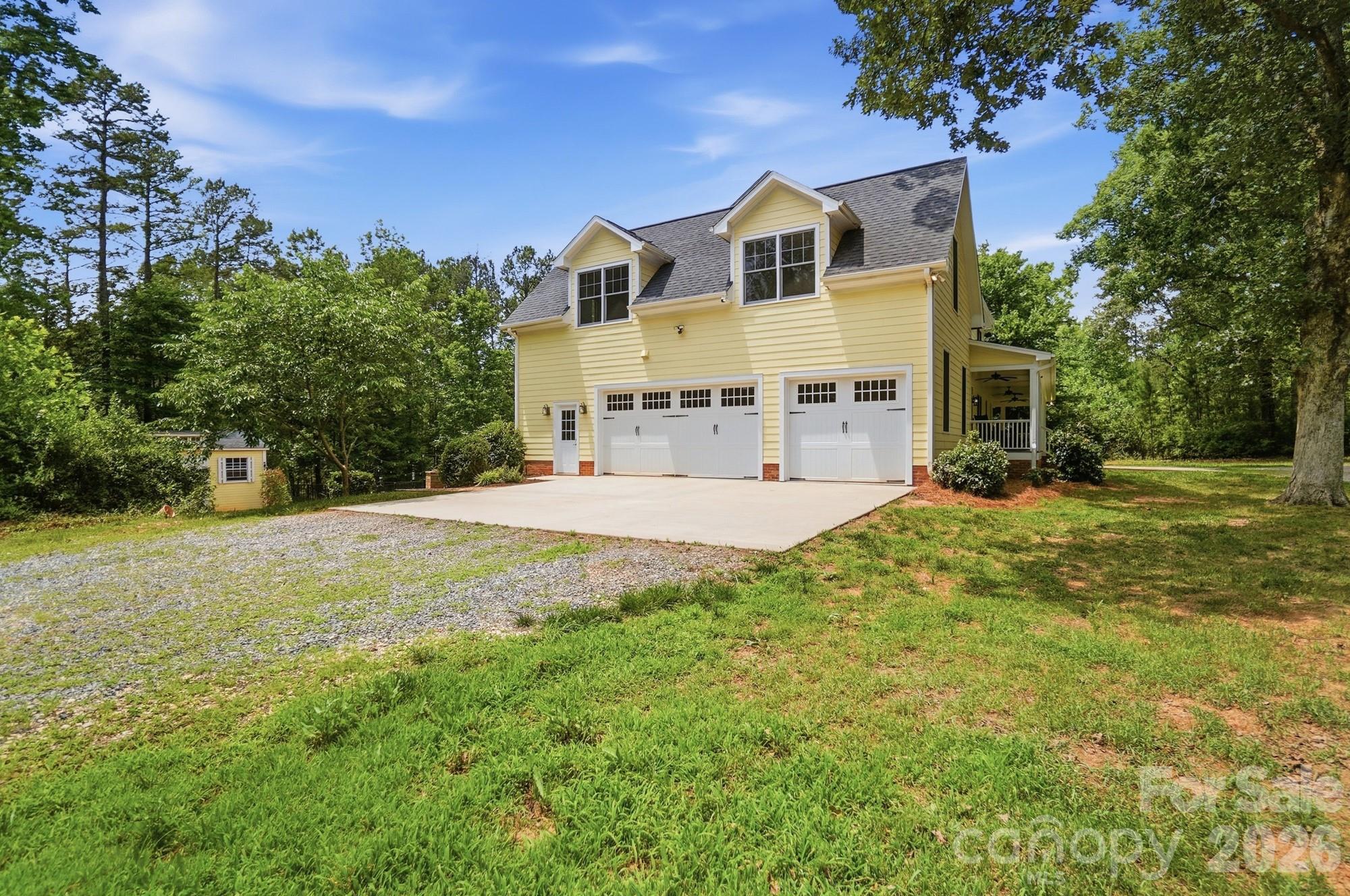 512 Pump Jack Way — Waxhaw