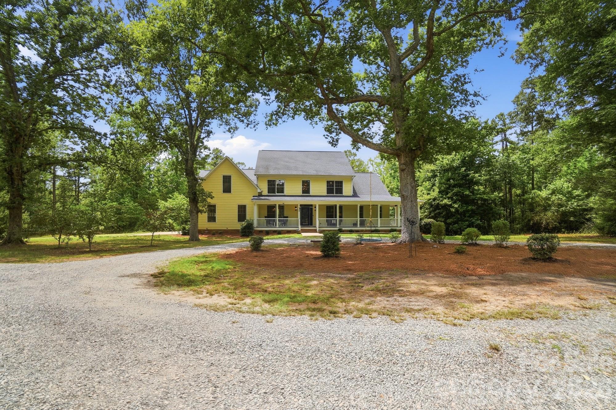 512 Pump Jack Way — Waxhaw