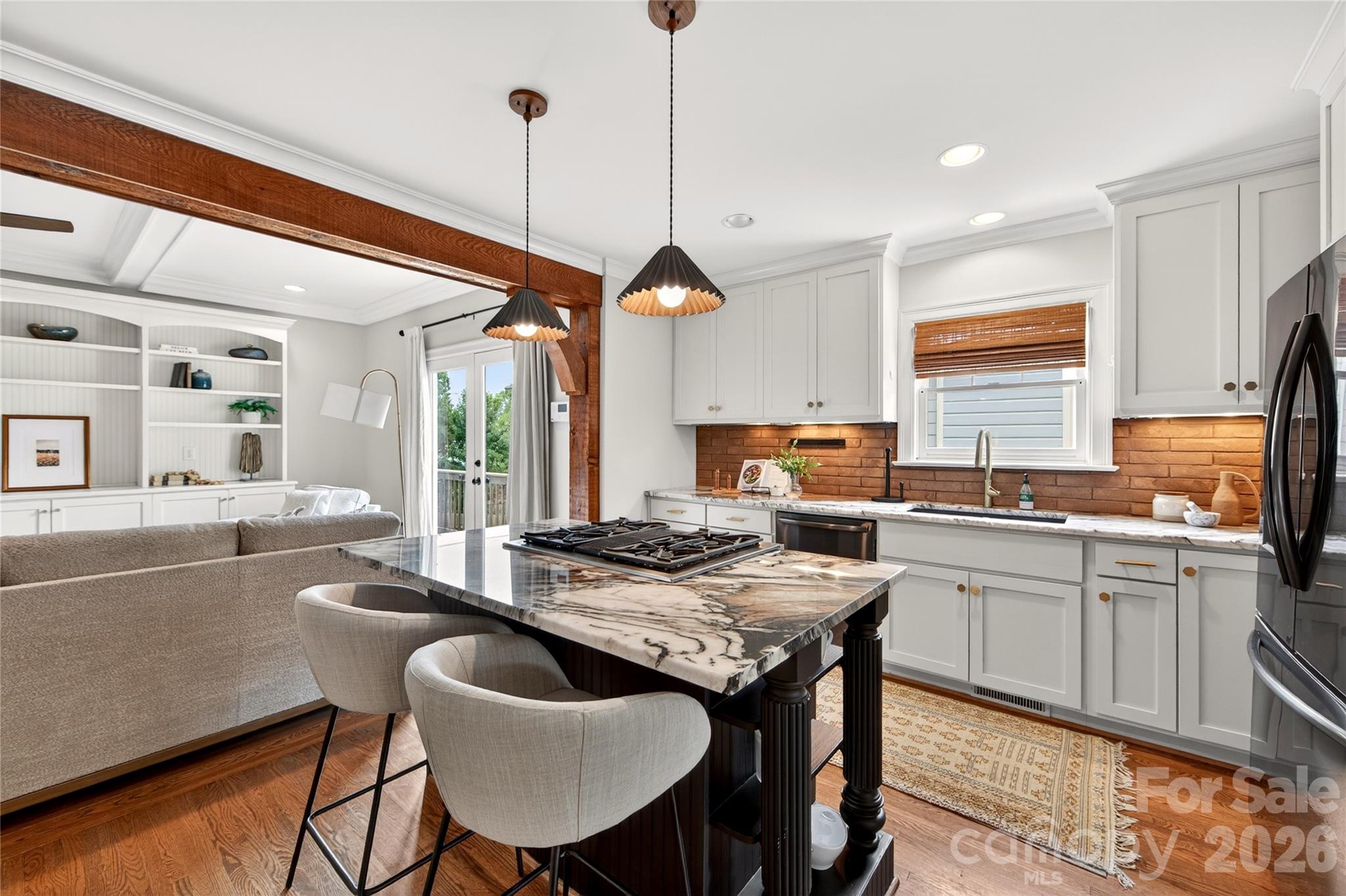 1825 Cumberland Avenue — Charlotte