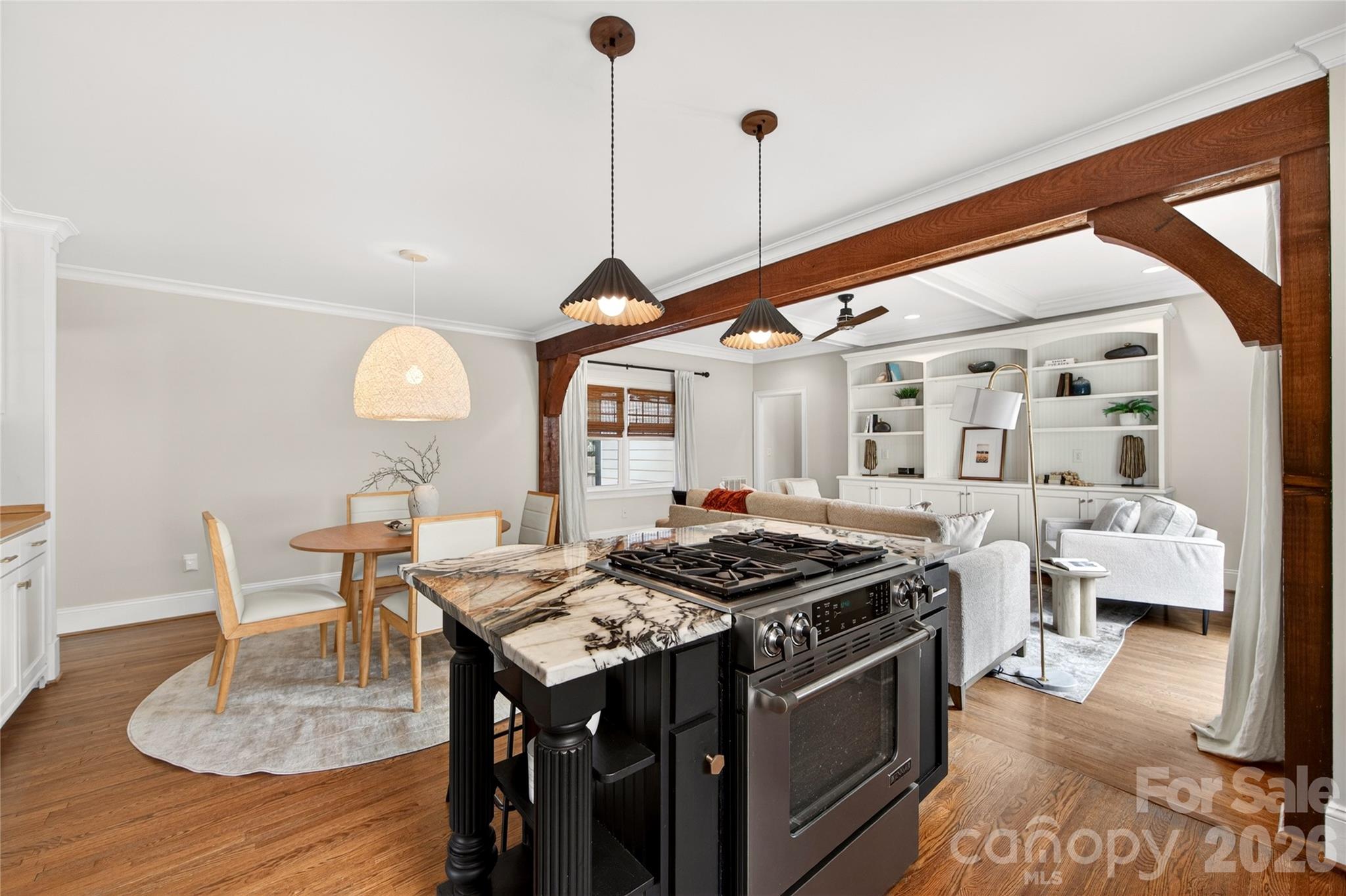 1825 Cumberland Avenue — Charlotte