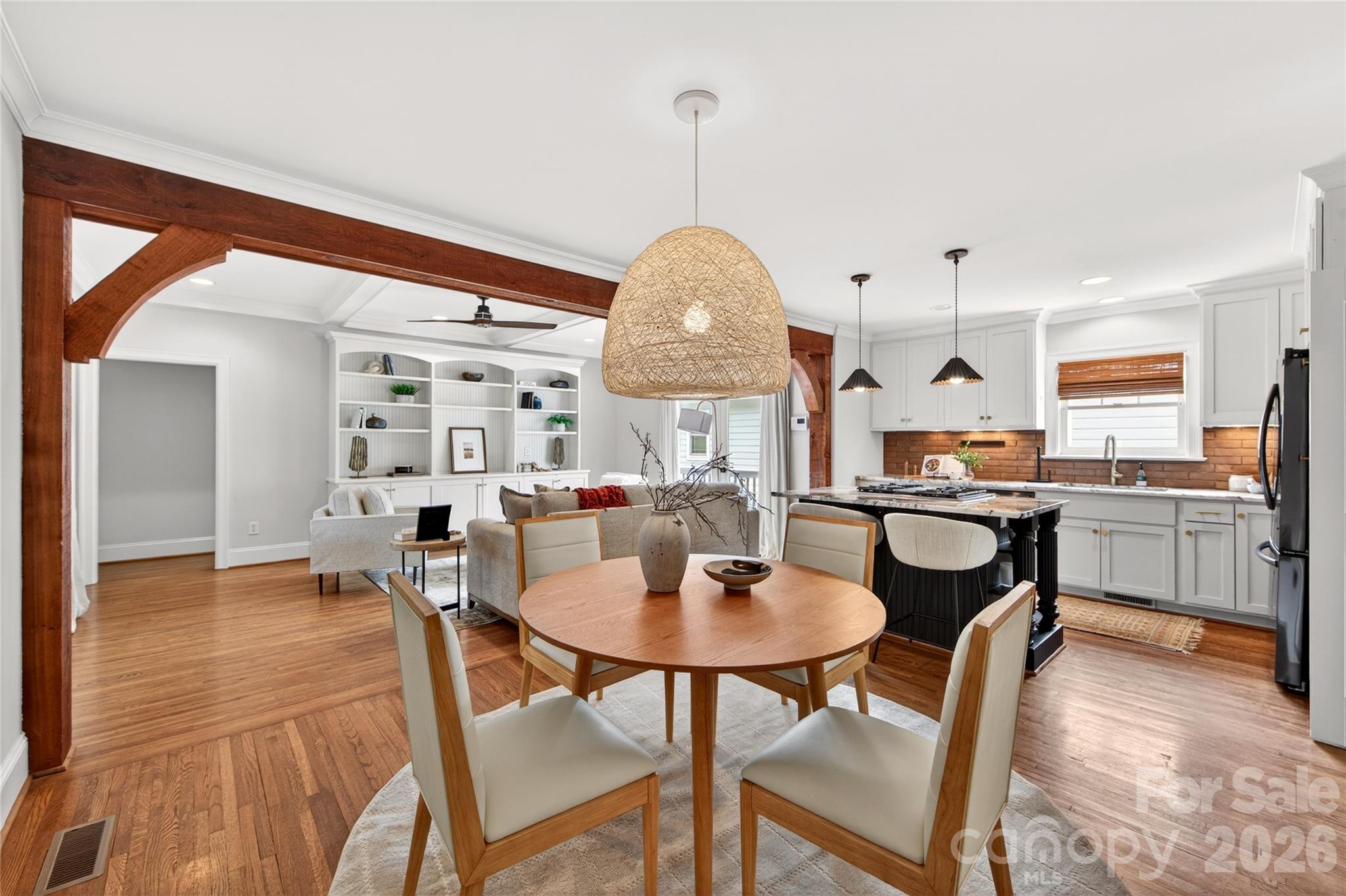 1825 Cumberland Avenue — Charlotte
