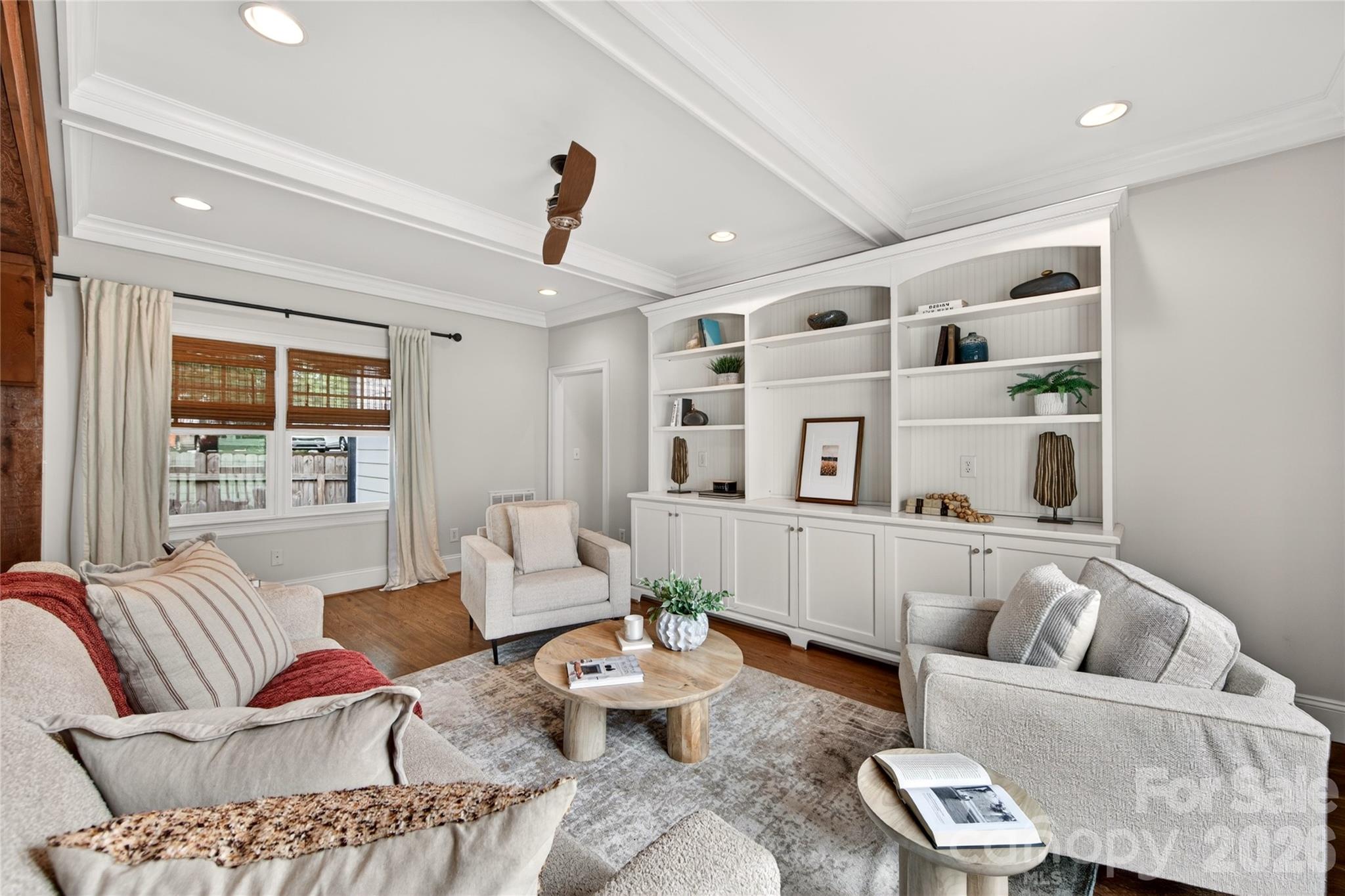 1825 Cumberland Avenue — Charlotte
