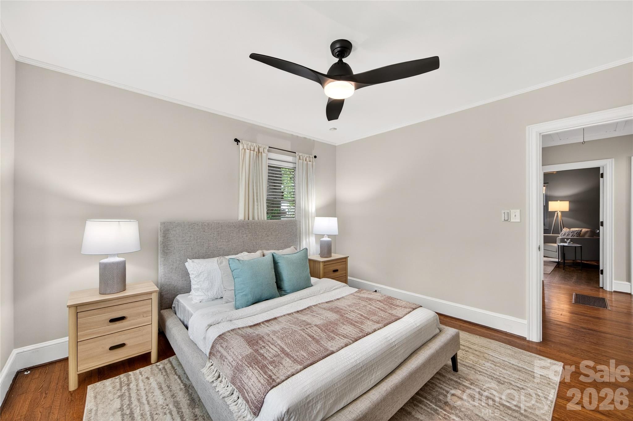 1825 Cumberland Avenue — Charlotte