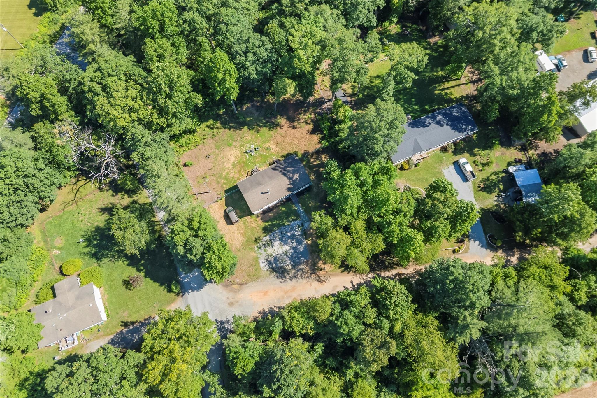 17 Windy Acres Drive — Hendersonville