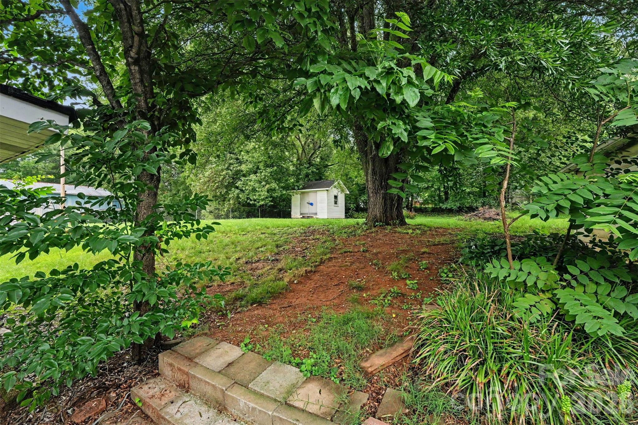 517 N Carolina Avenue — Maiden
