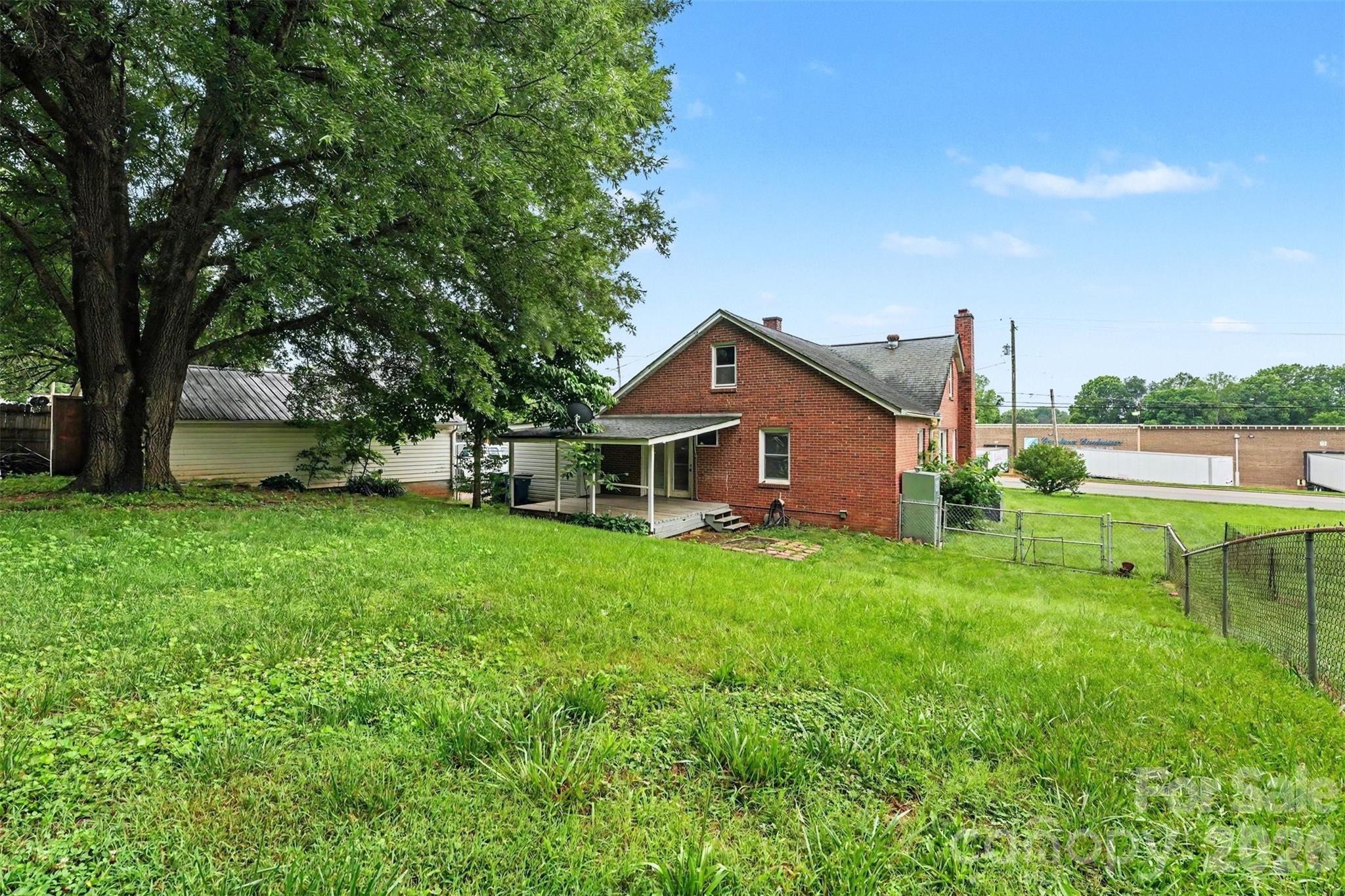 517 N Carolina Avenue — Maiden