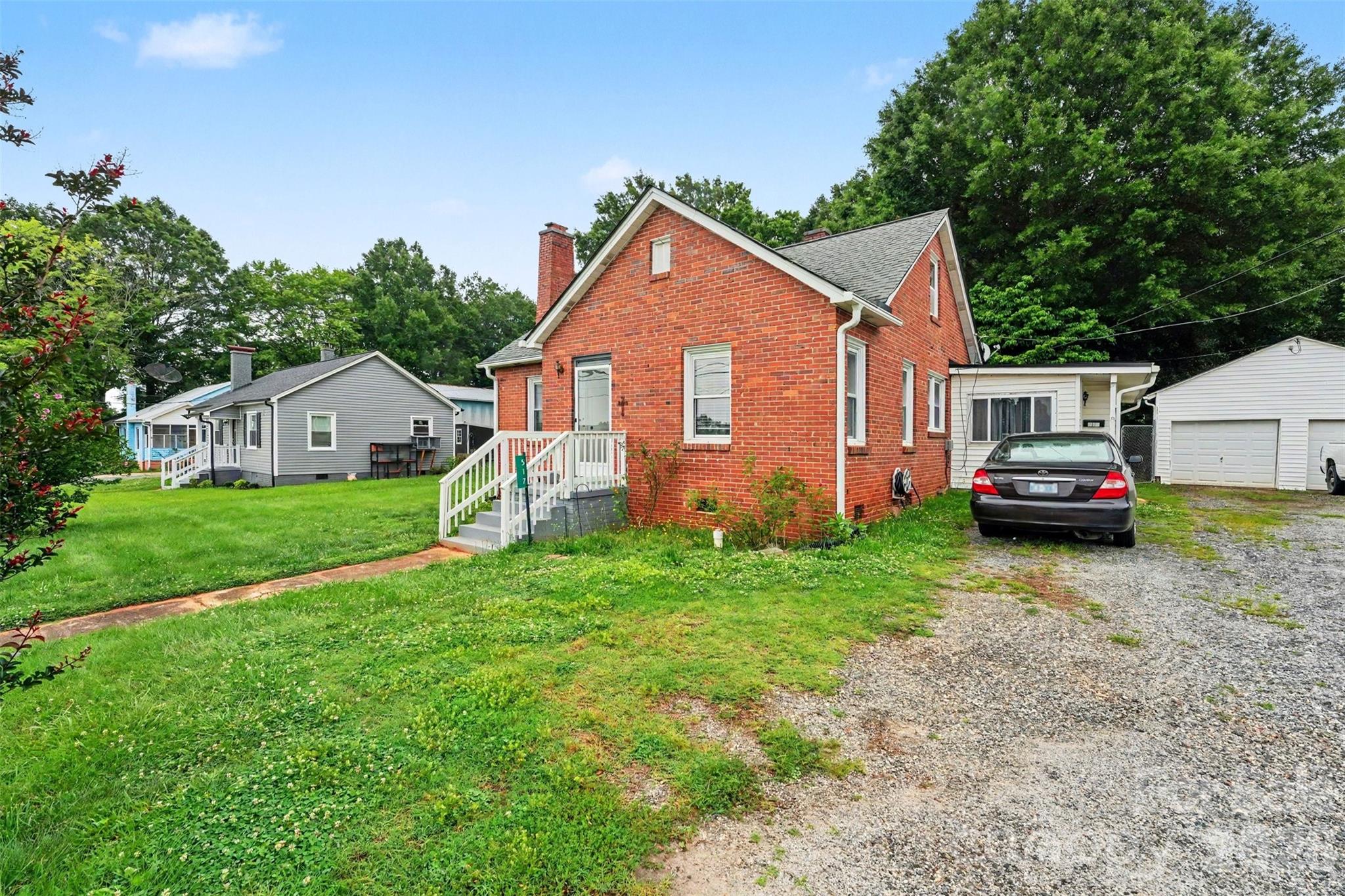 517 N Carolina Avenue — Maiden