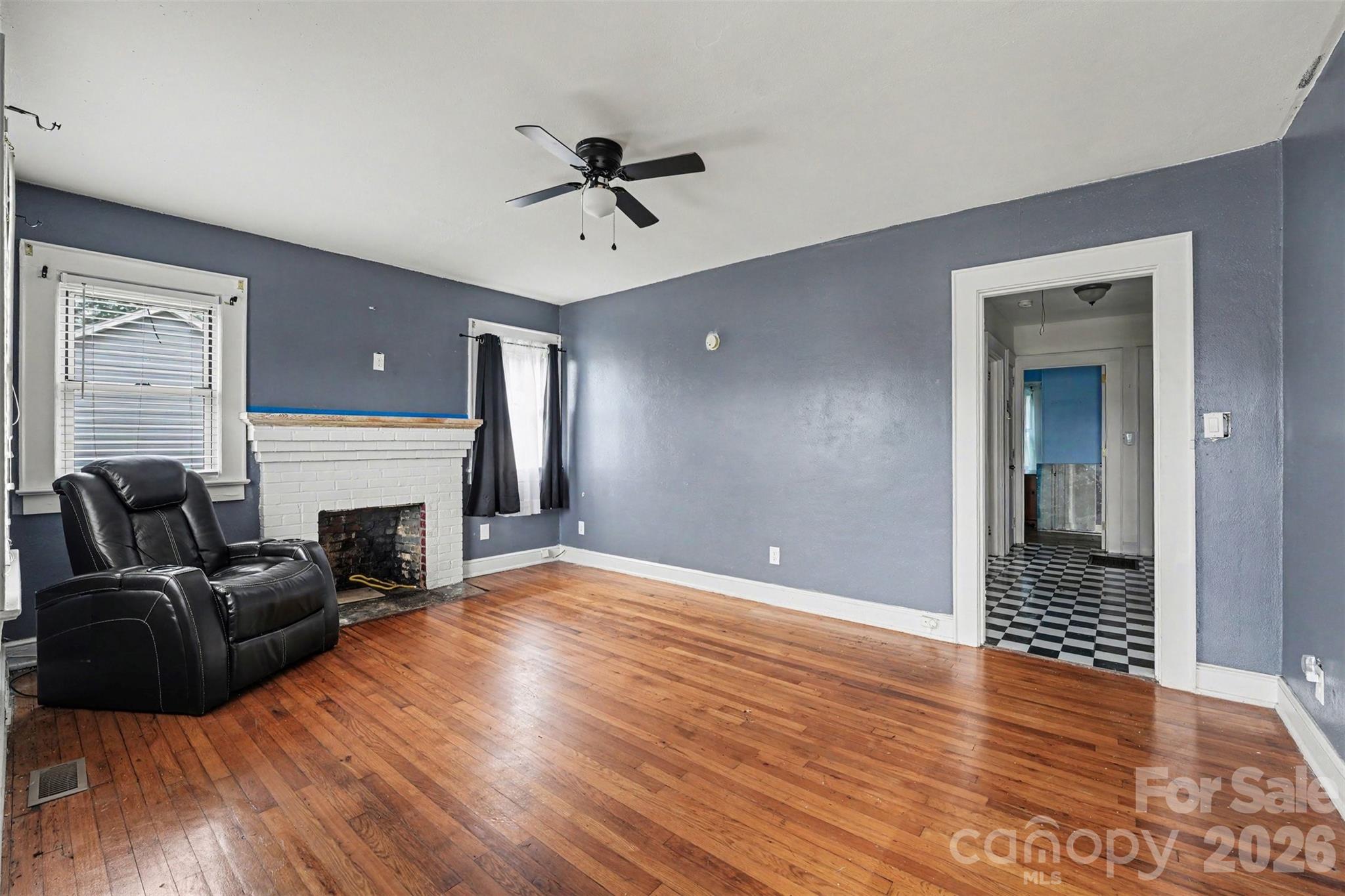 517 N Carolina Avenue — Maiden