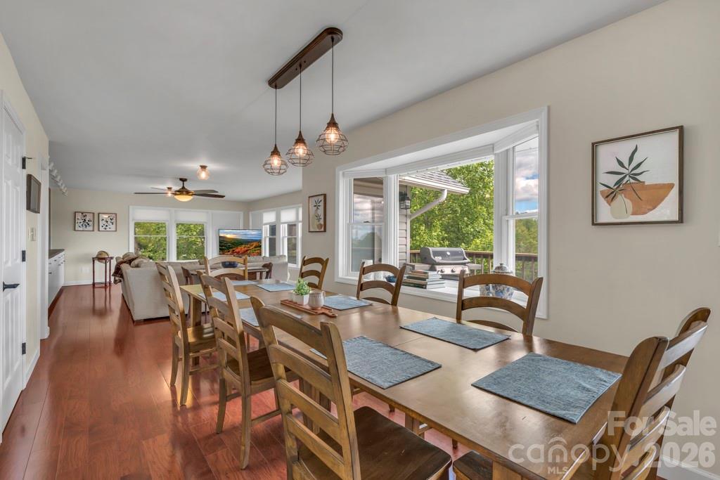 784 Alpine Drive — Seven Devils