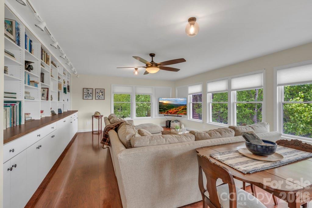 784 Alpine Drive — Seven Devils