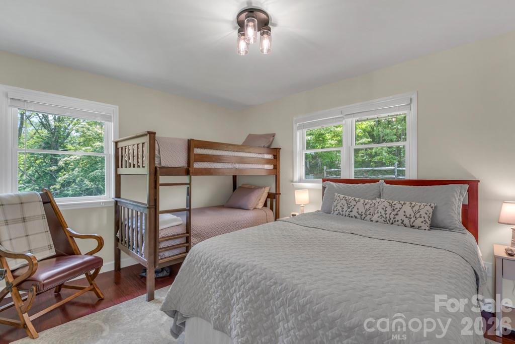 784 Alpine Drive — Seven Devils