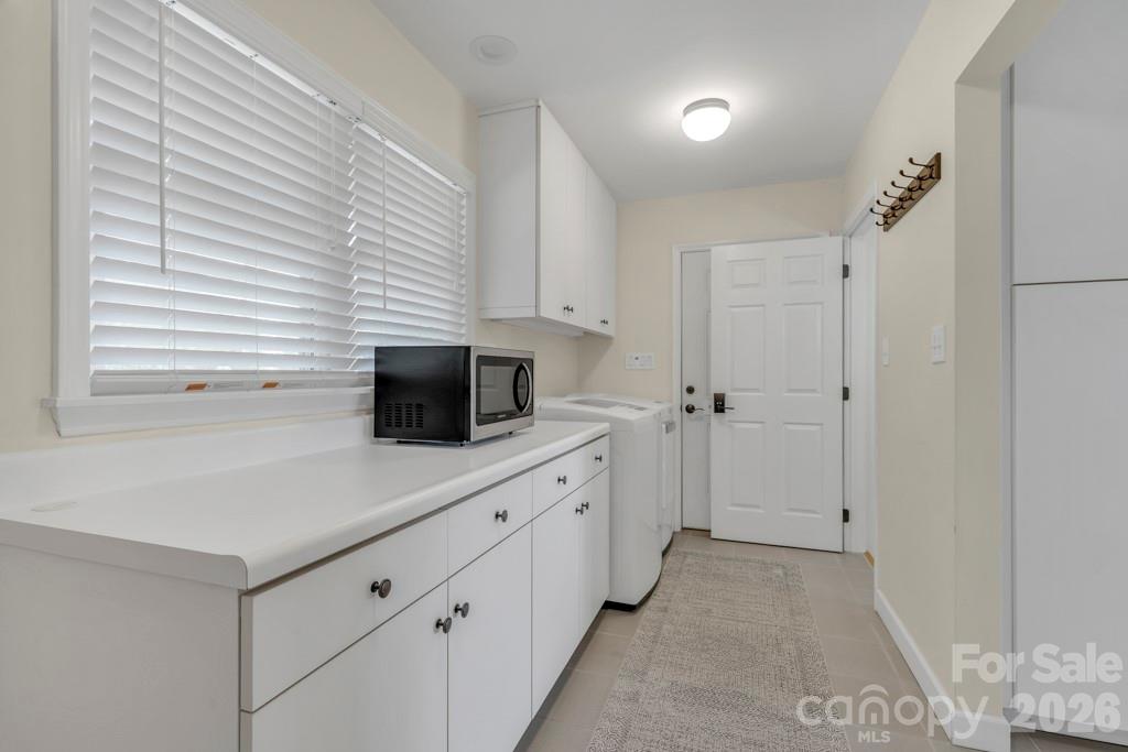 784 Alpine Drive — Seven Devils