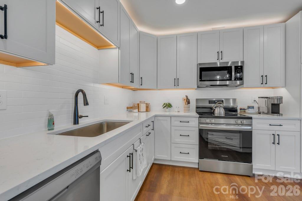 784 Alpine Drive — Seven Devils