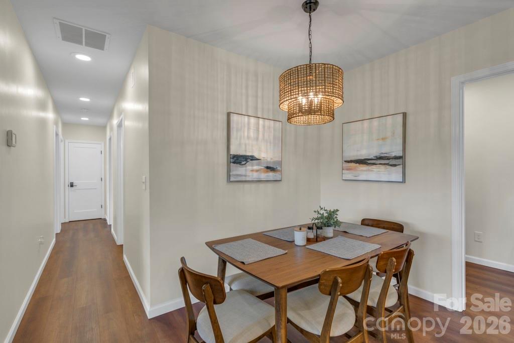784 Alpine Drive — Seven Devils