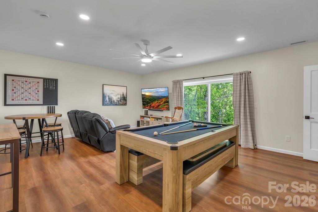 784 Alpine Drive — Seven Devils