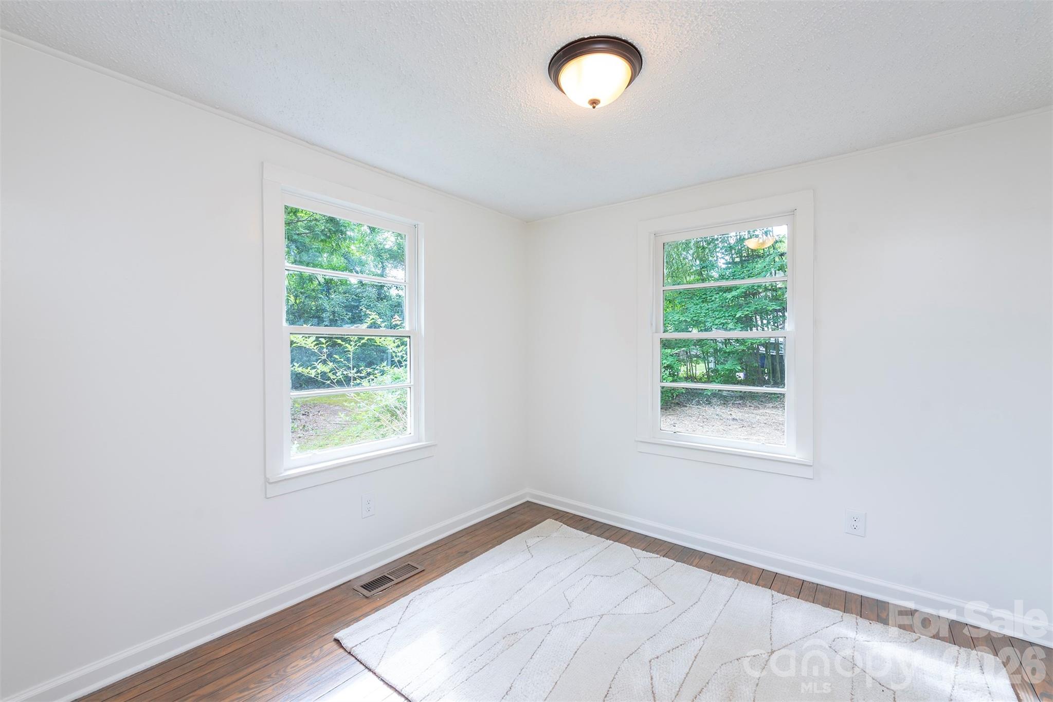 215 Merchant Street — Asheville