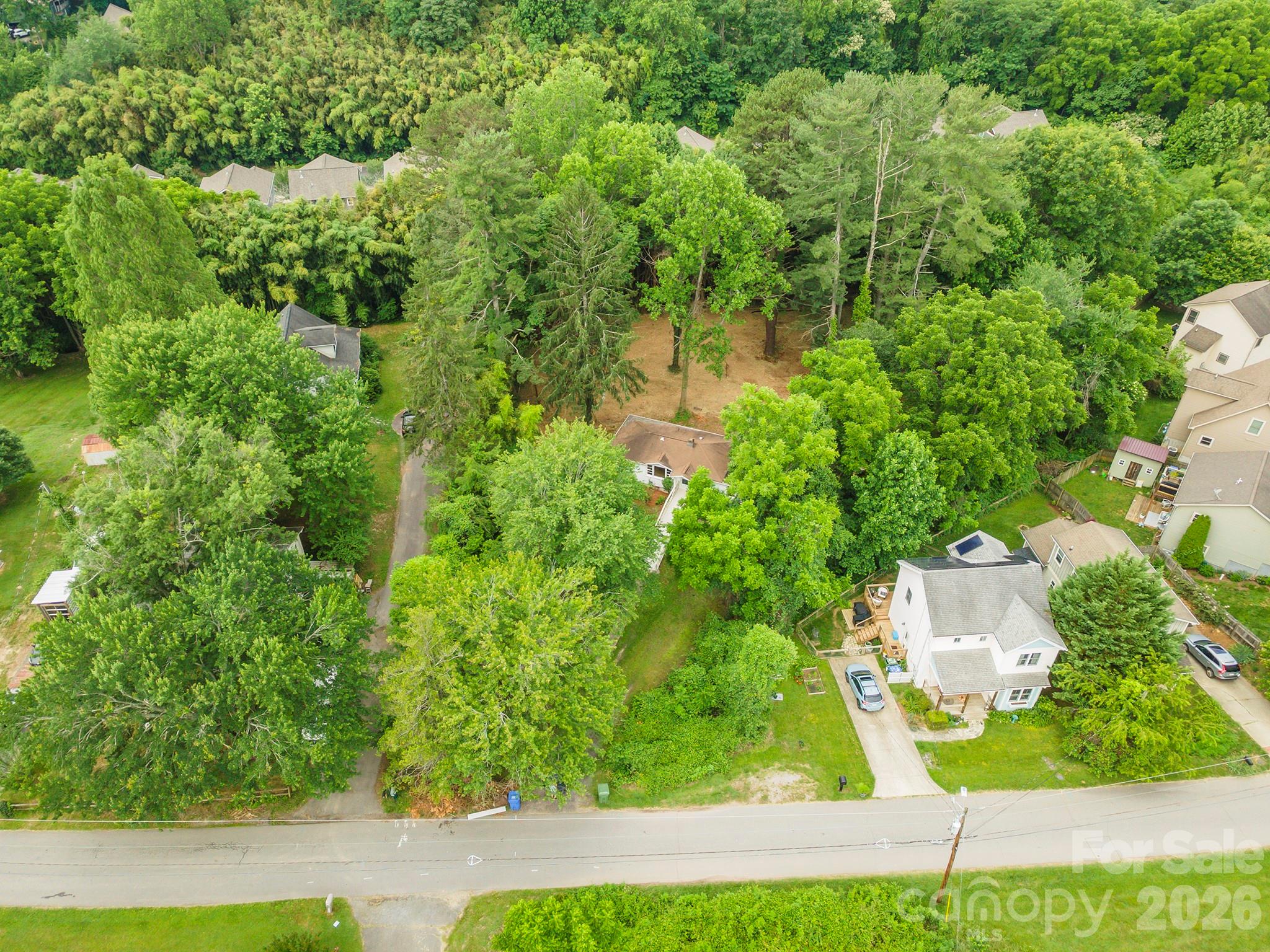 215 Merchant Street — Asheville