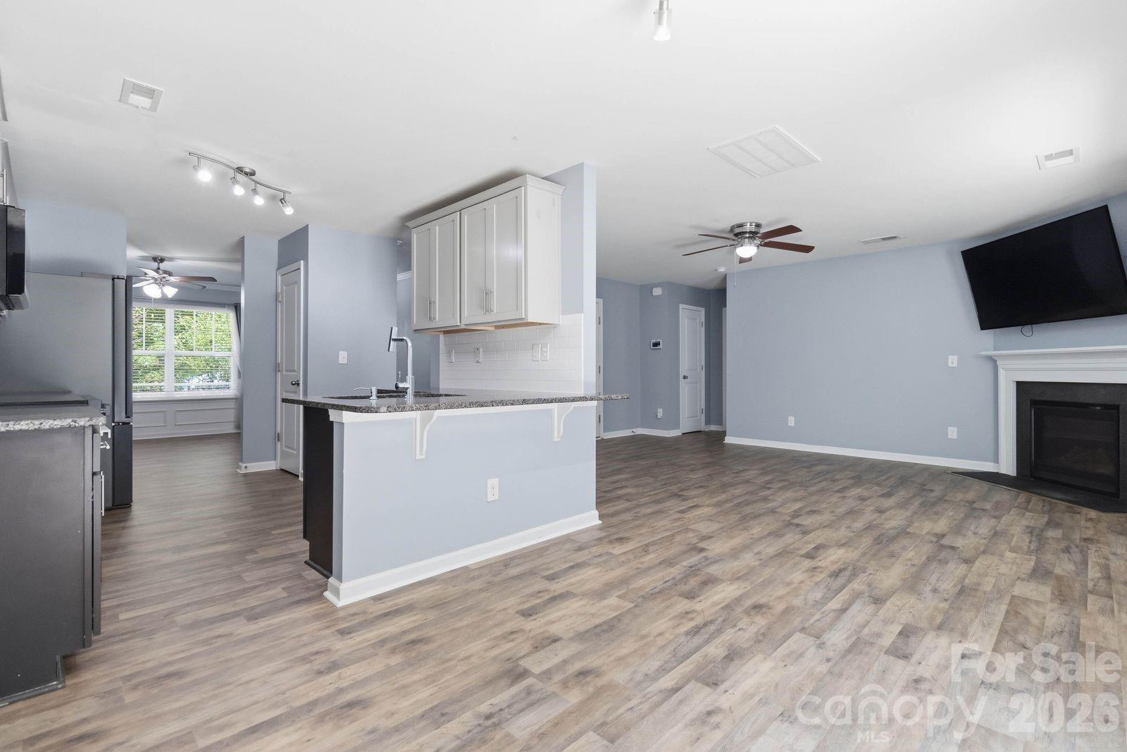 5904 Ellimar Field Lane — Charlotte