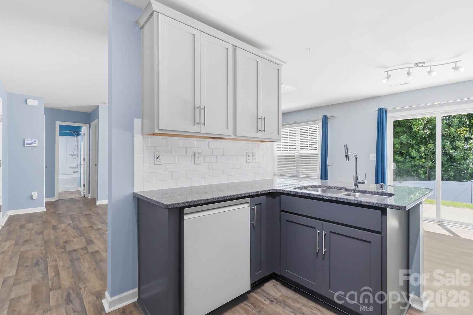5904 Ellimar Field Lane — Charlotte