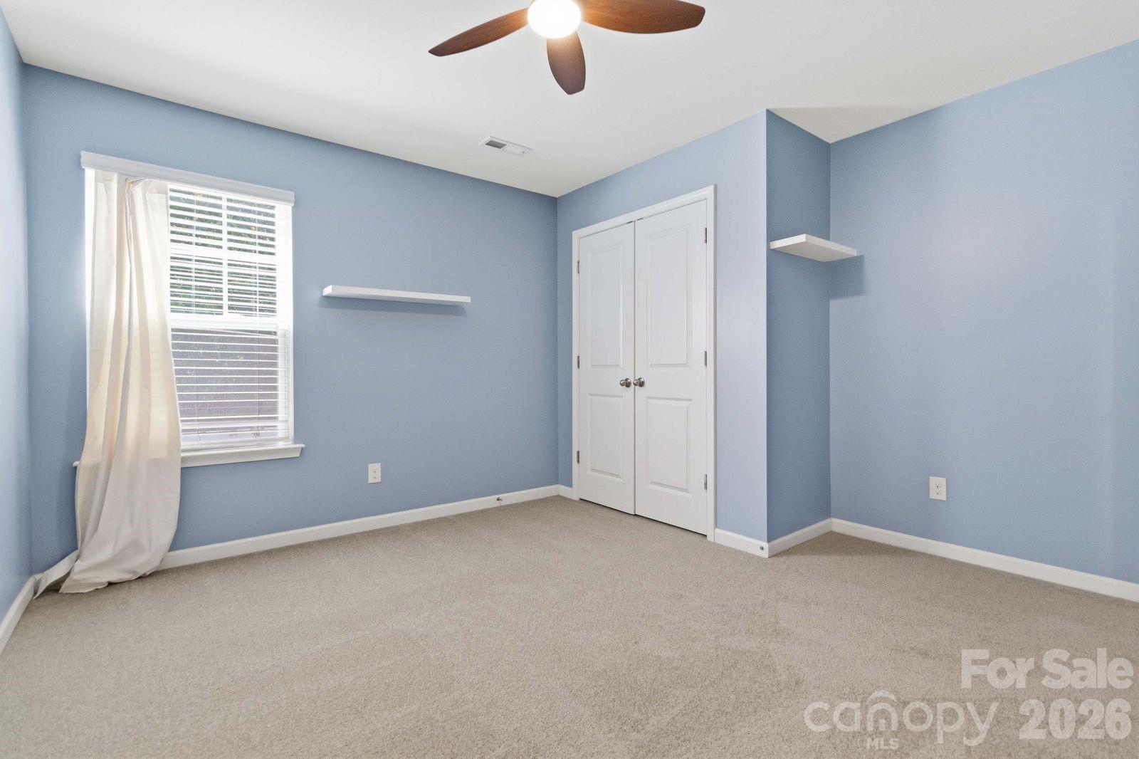 5904 Ellimar Field Lane — Charlotte