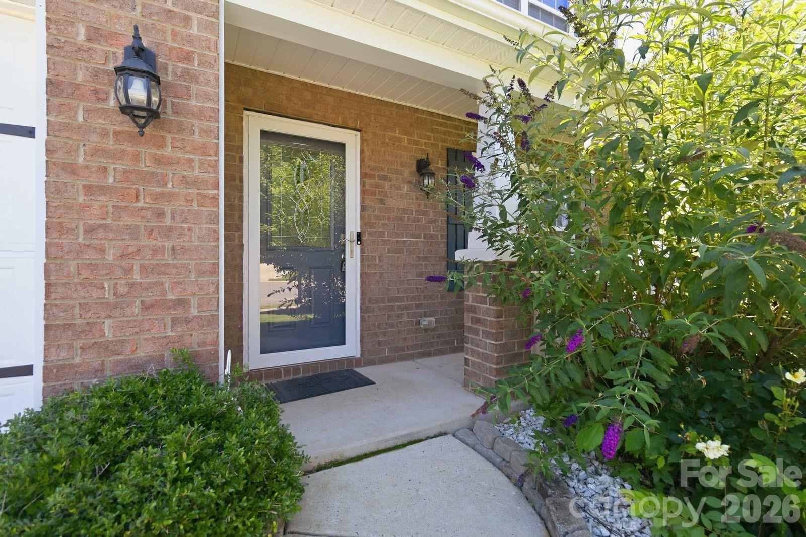 5904 Ellimar Field Lane — Charlotte