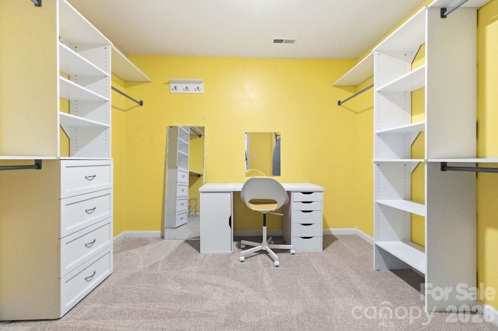 5904 Ellimar Field Lane — Charlotte