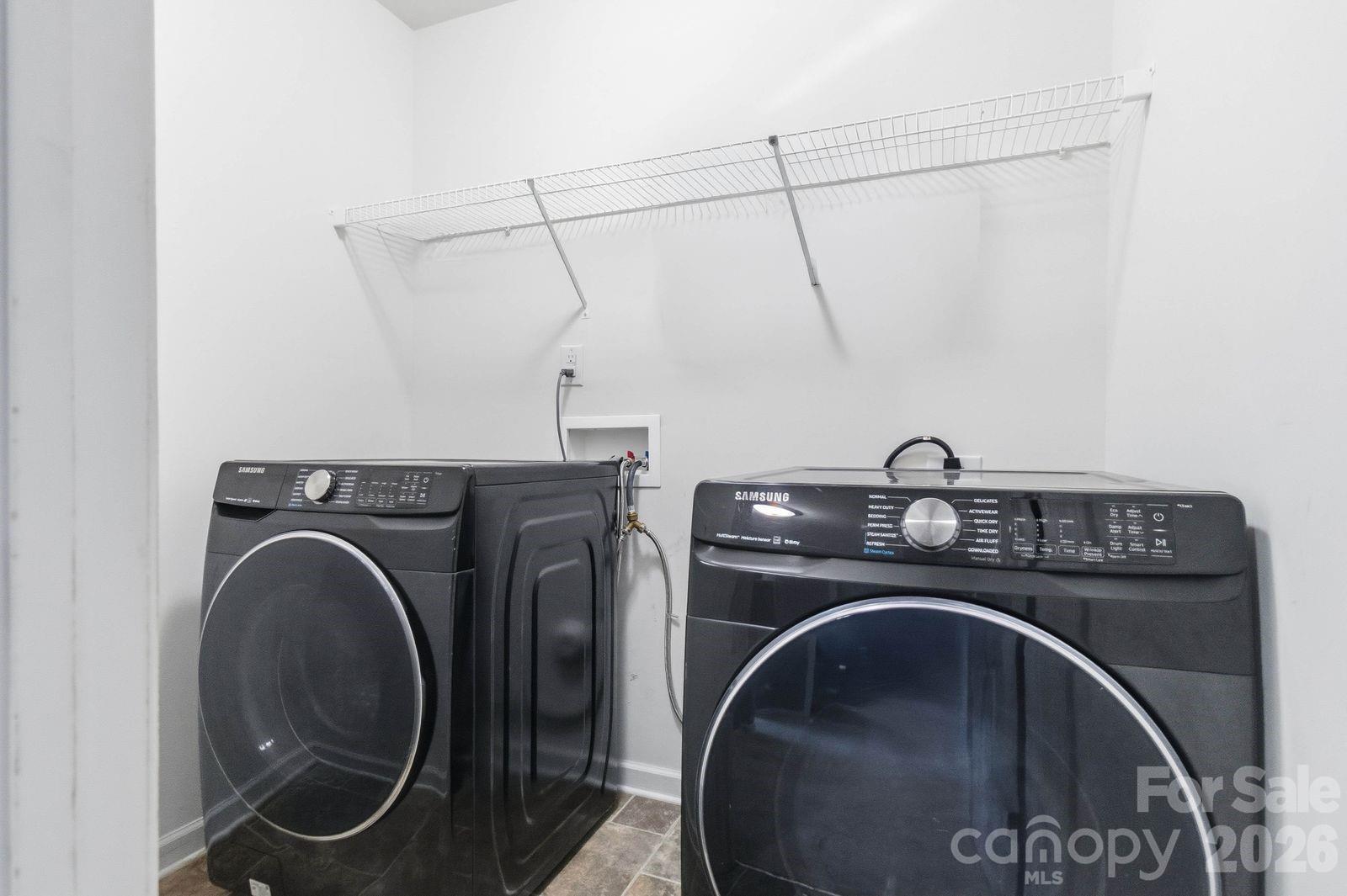 5904 Ellimar Field Lane — Charlotte