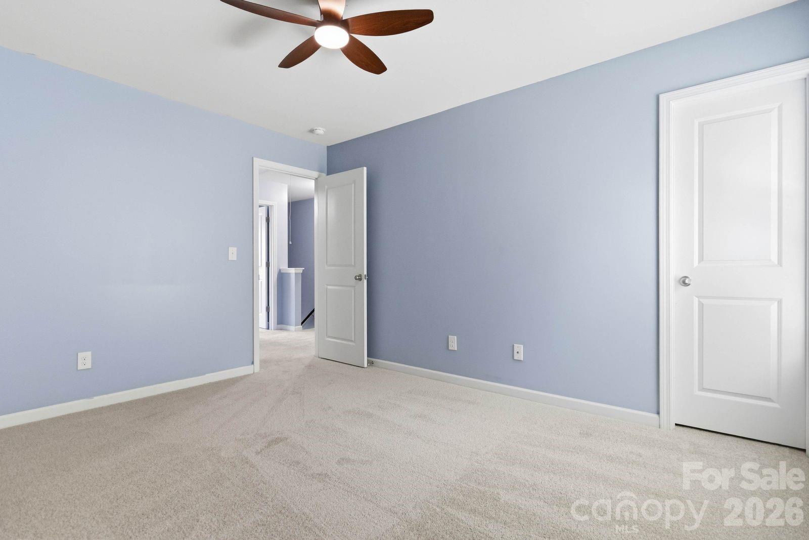 5904 Ellimar Field Lane — Charlotte