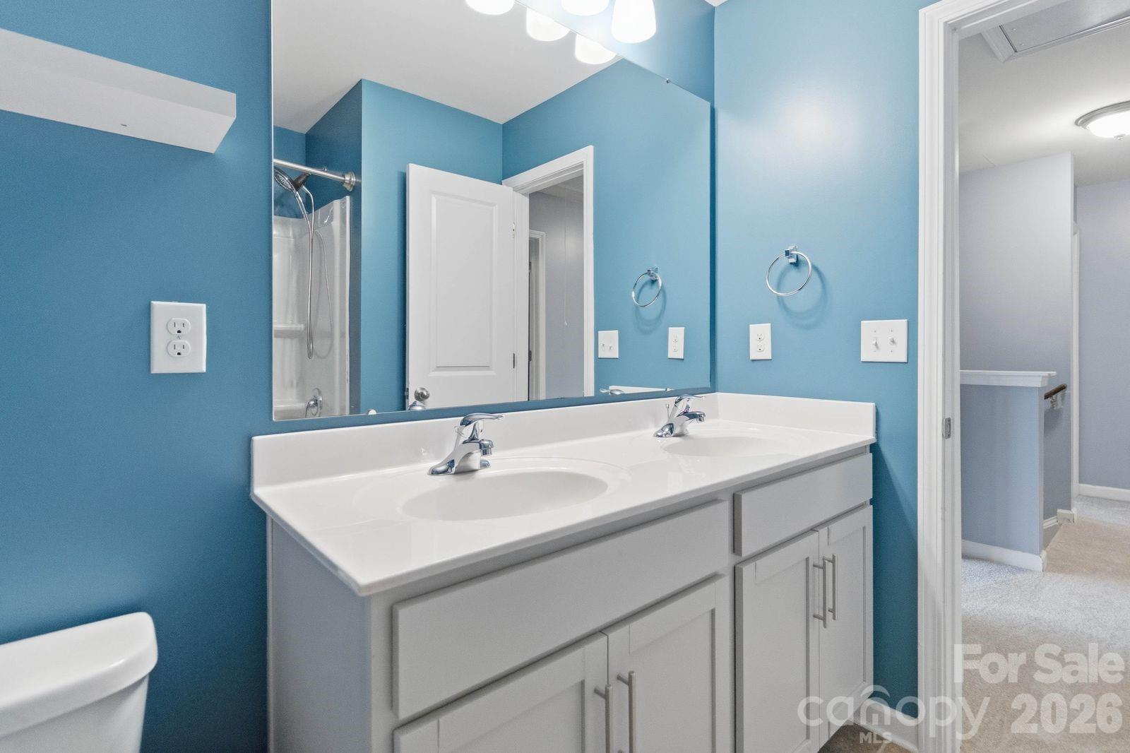 5904 Ellimar Field Lane — Charlotte