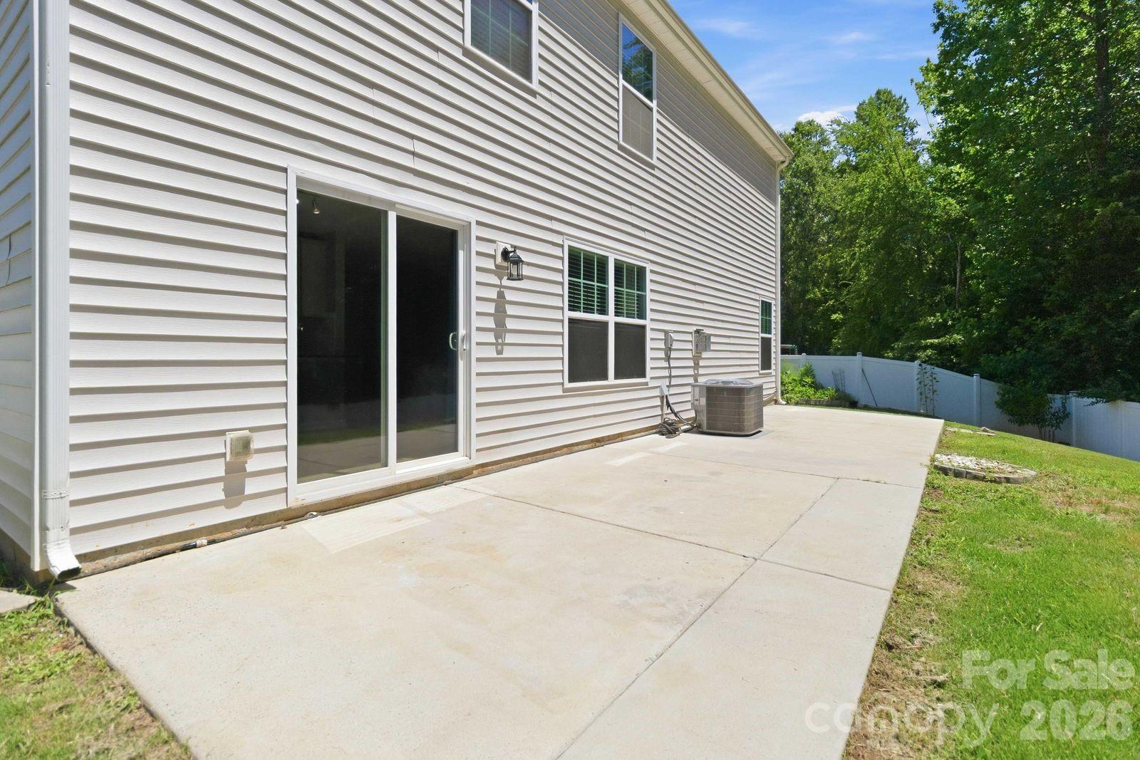 5904 Ellimar Field Lane — Charlotte
