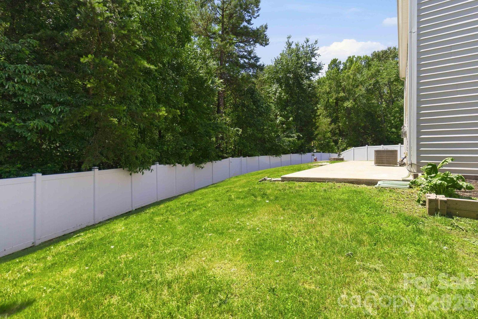 5904 Ellimar Field Lane — Charlotte