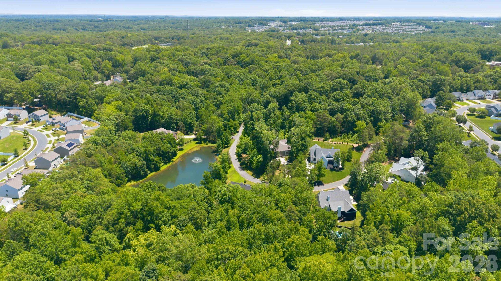 5904 Ellimar Field Lane — Charlotte