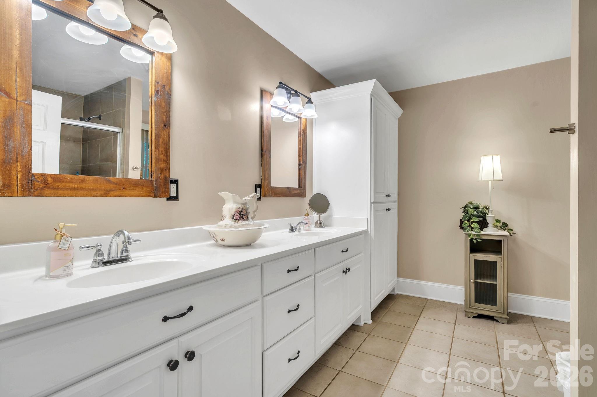 103 Forest Avenue — Landrum