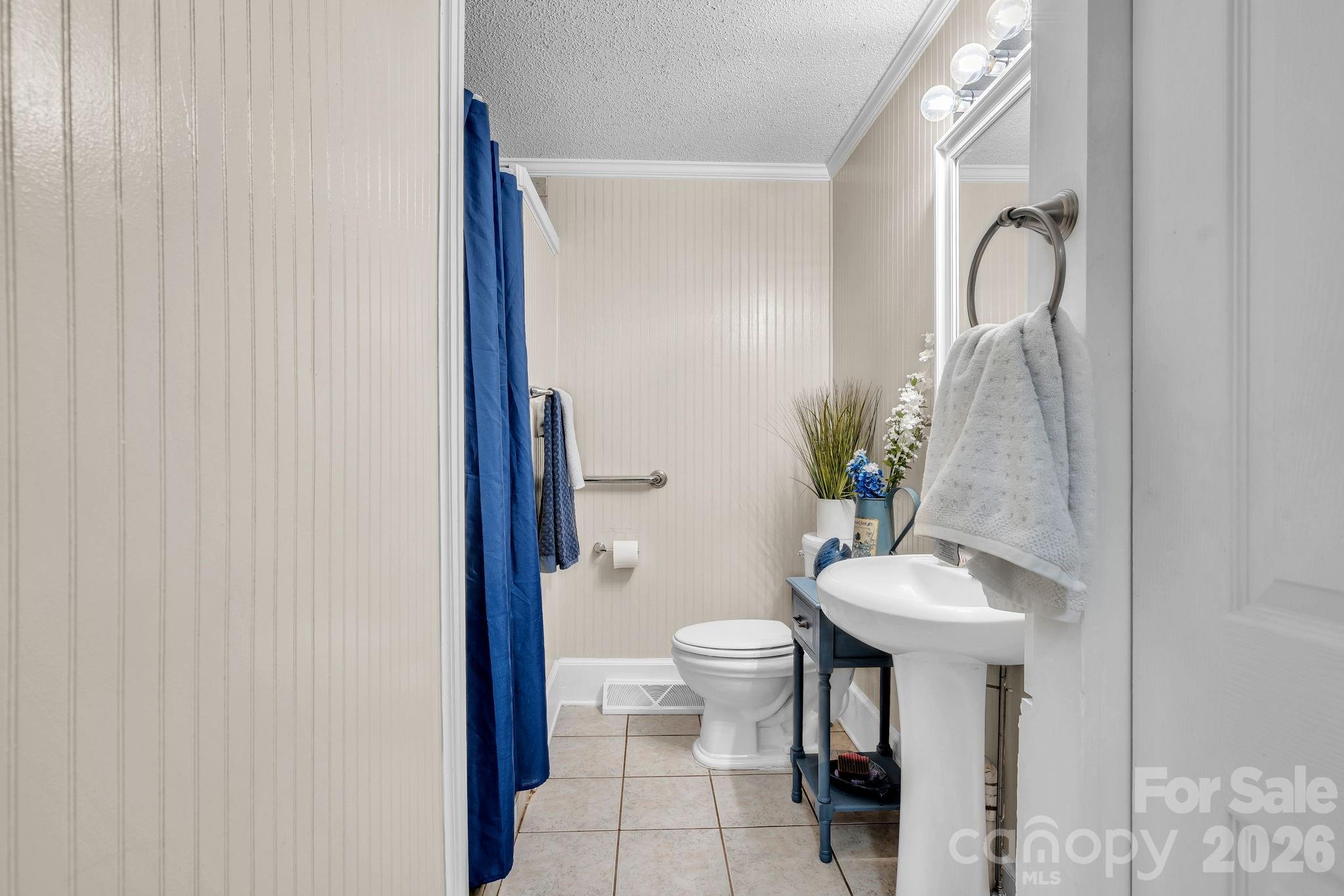 103 Forest Avenue — Landrum