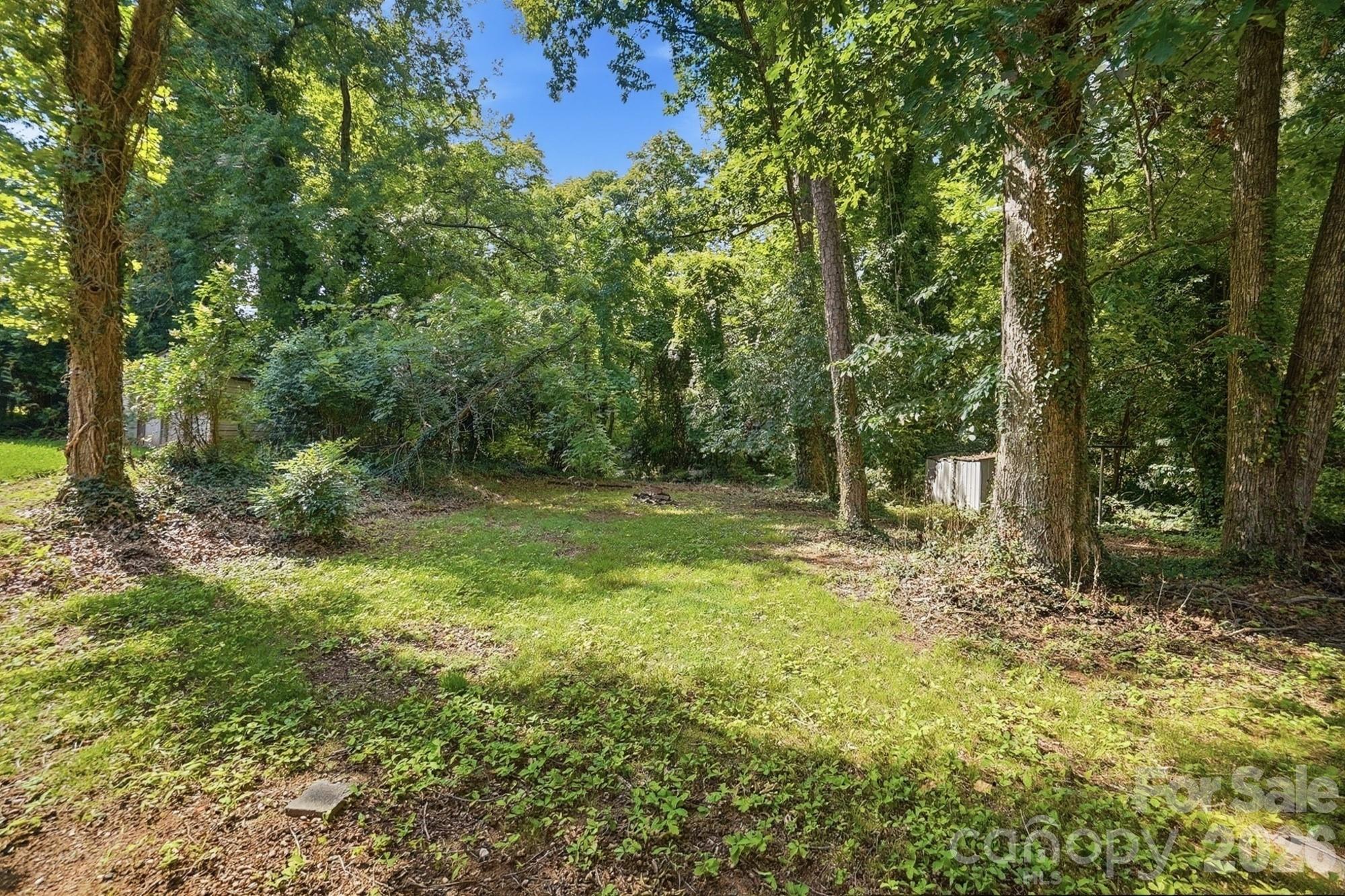 717 Crater Street — Charlotte