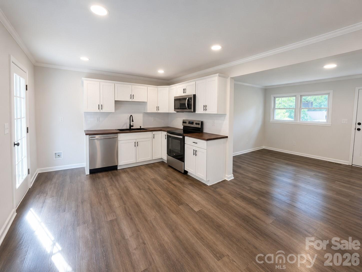 803 Dogwood Drive — Dallas