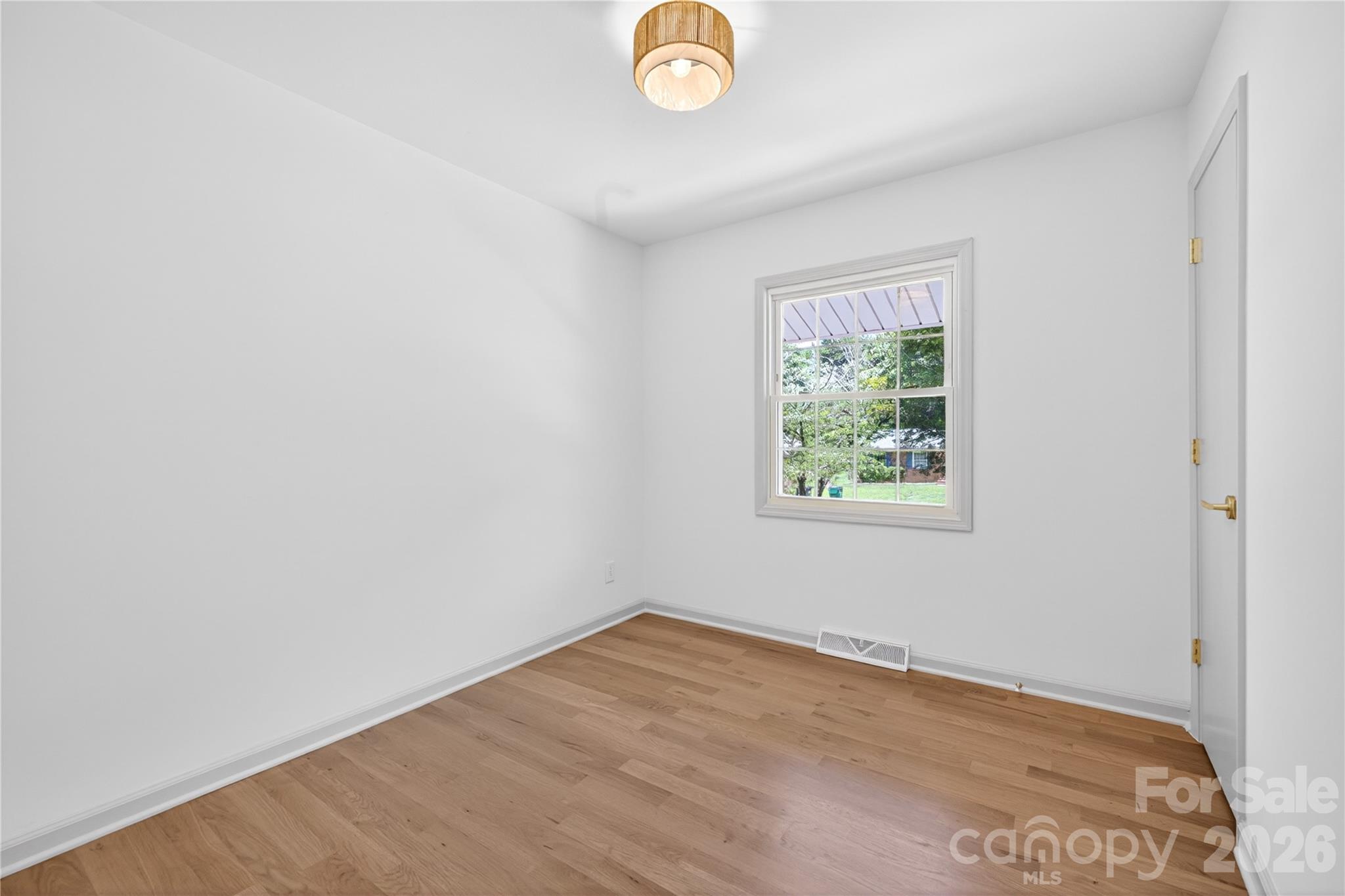 4408 Ivanhoe Place — Charlotte