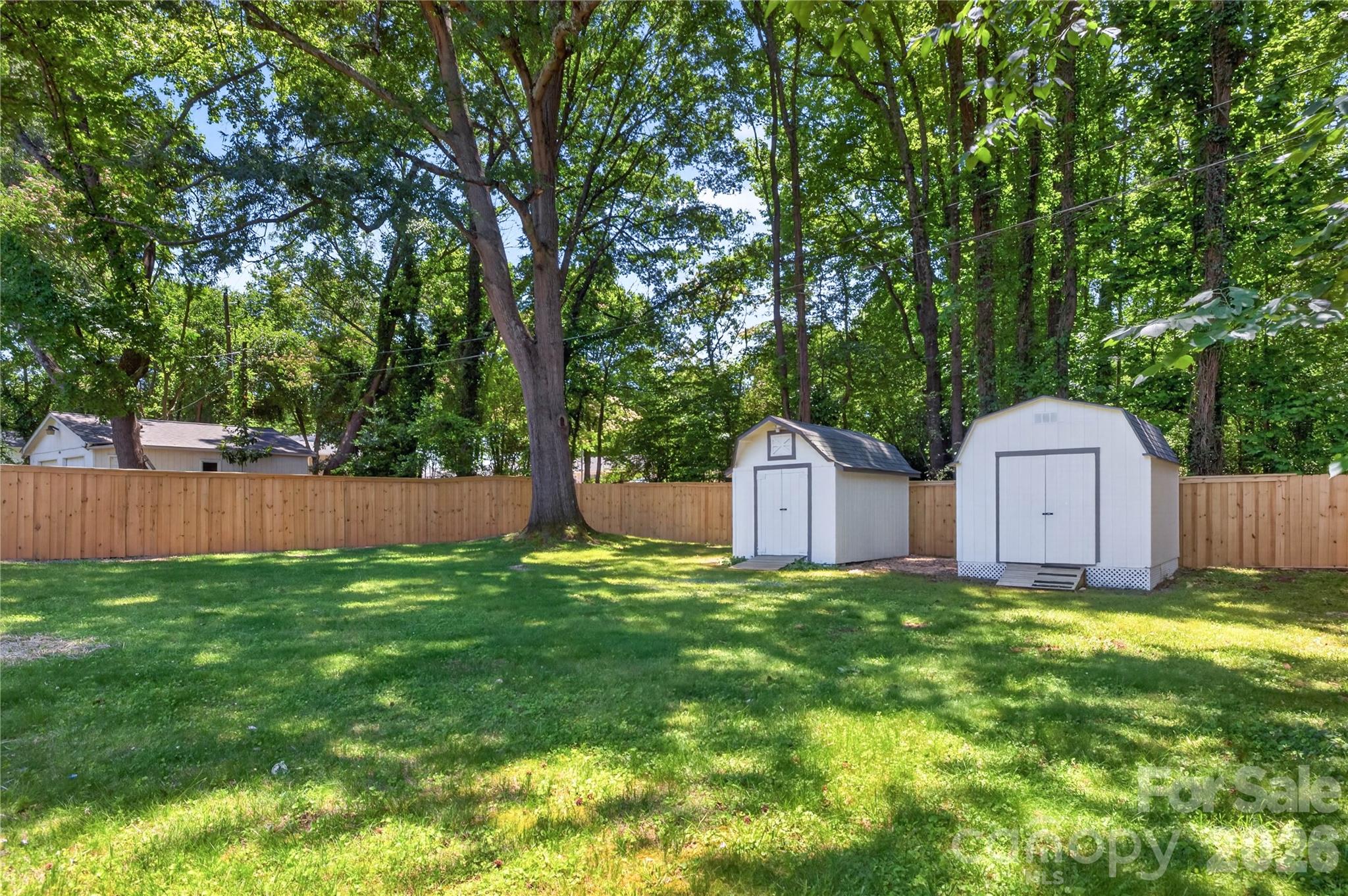 4408 Ivanhoe Place — Charlotte