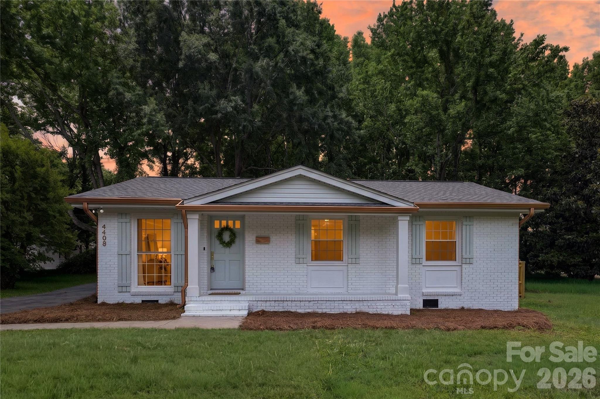 4408 Ivanhoe Place — Charlotte